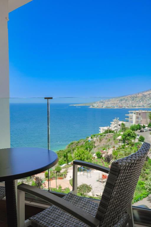  hotel Oasis 4-star hotel